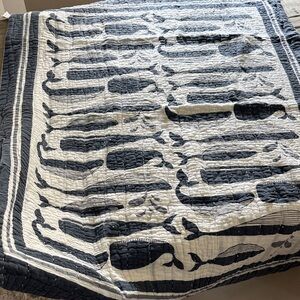 Serena & Lily Whale Baby Quilt - Blue and White